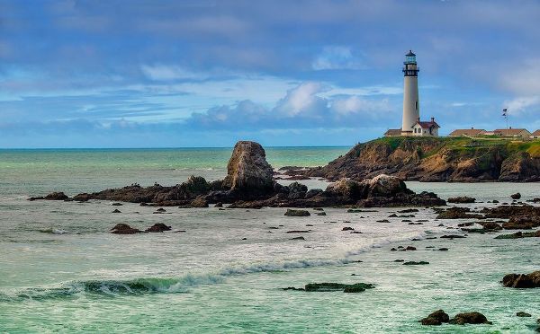 Pigeon Point Lighthouse-Big Sur-California-USA